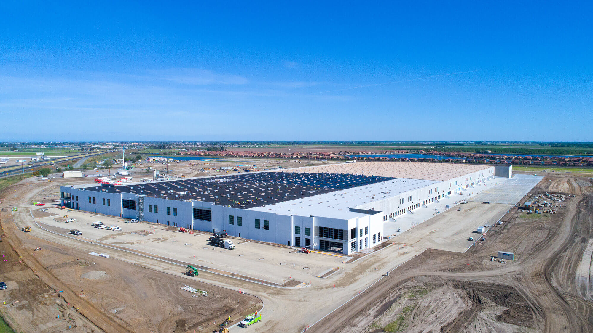 Ariel Photo of a new warehouse being built